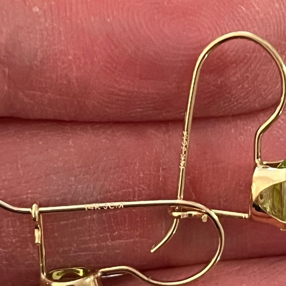 14k Peridot Earrings Jacmel Shepard’s Hook - Picture 5 of 9